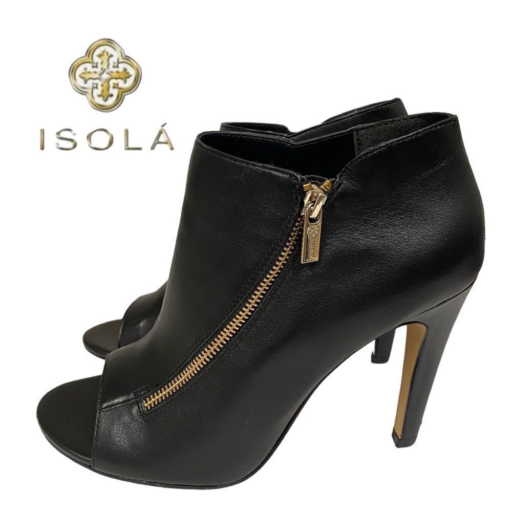 Isola Women's Madras Black Leather Heeled Zipper Ankle Booties 10